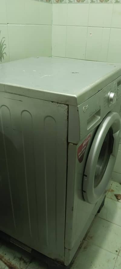 LG Automatic Front Load Washing Machine for Sale Model: F12B8QDT25