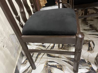 Urgent dining table for sale . . mint condition