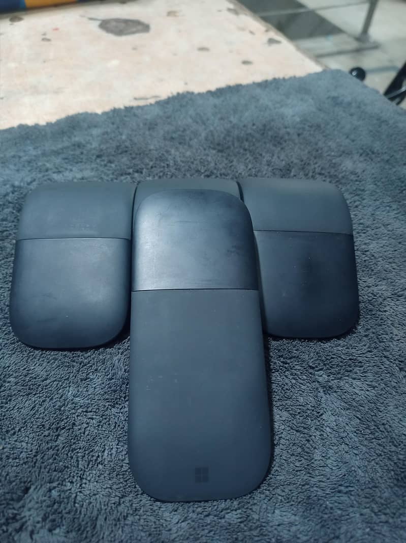 Microsoft Surface Arc mouse 3