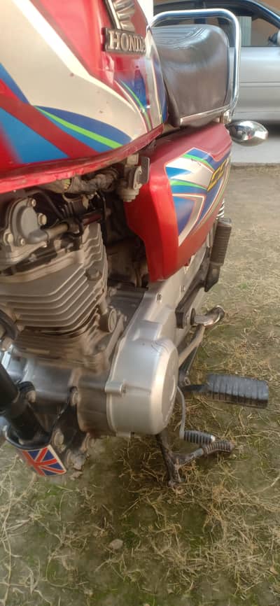 CG 125 Honda Urgent