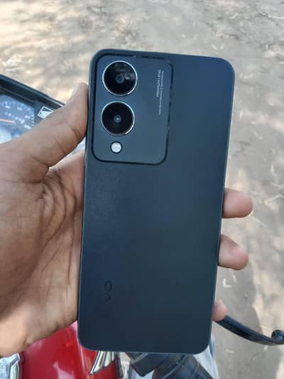vivo y17s urgent for sale