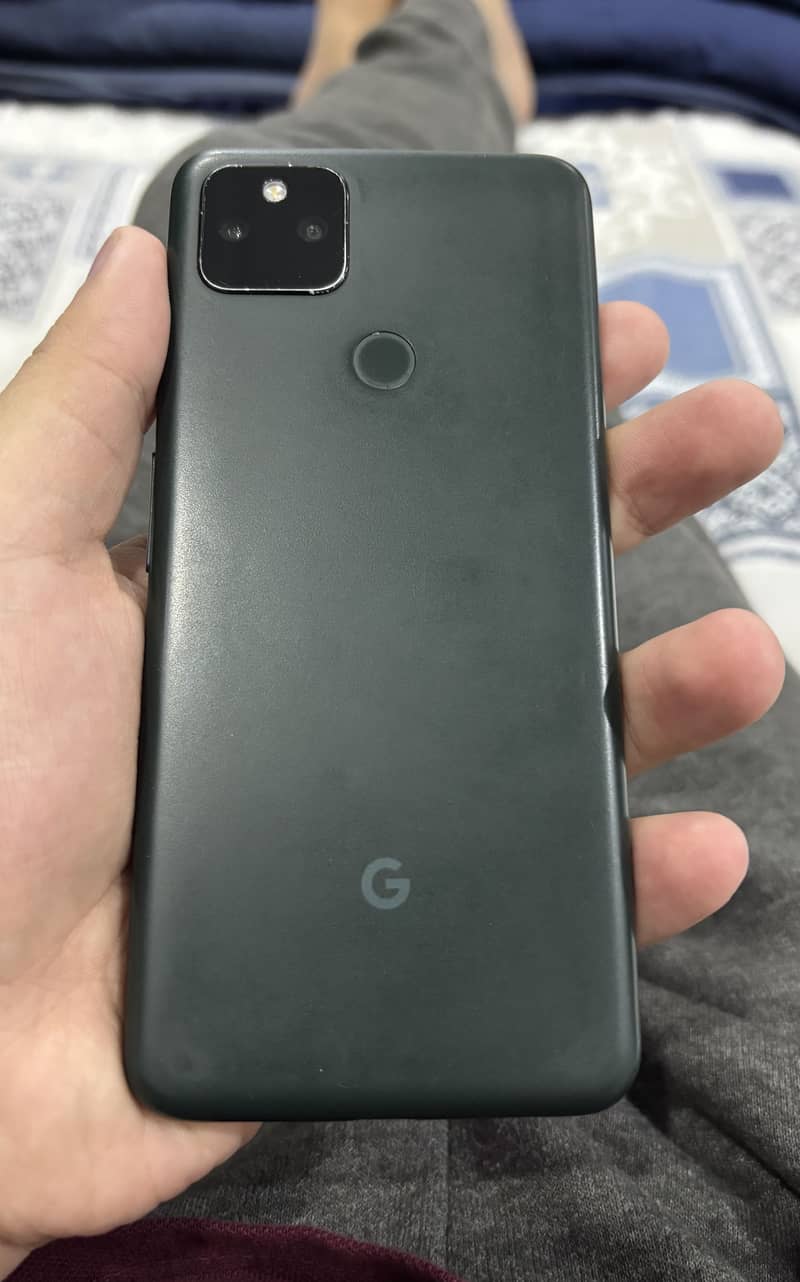 Google pixel 5a 1