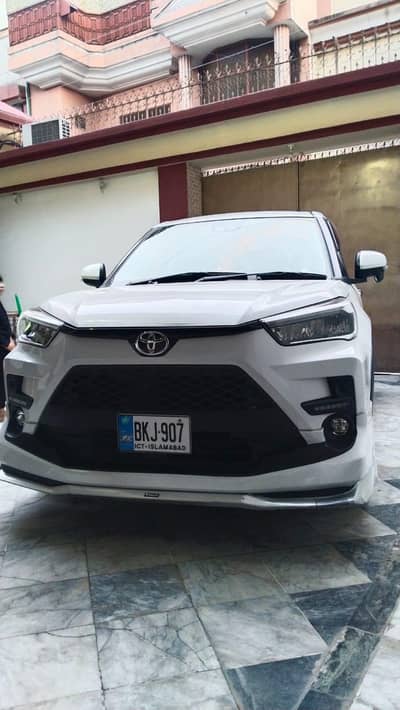 Toyota raize Z full option 2020 model