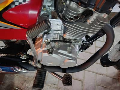 Honda CG 125 red 10 by 10