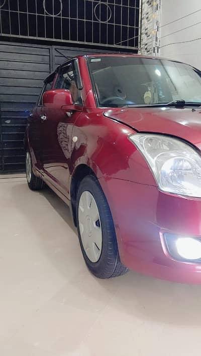 Suzuki Swift DX 1.3 MT Total Genuine Model 2011