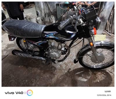 UNIQUE 125 2014 MODEL MINT CONDITION 2ND OWNER