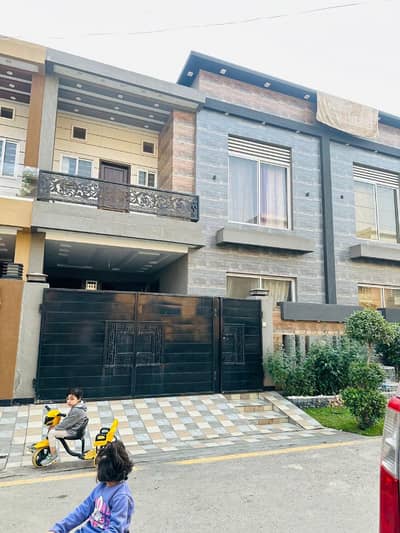 5 Marla House Available For Sale Near To Main Entrance