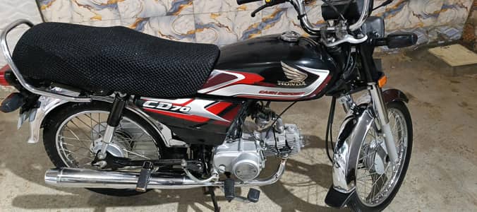 Honda CD 70 lush condition total genion. exchange possible