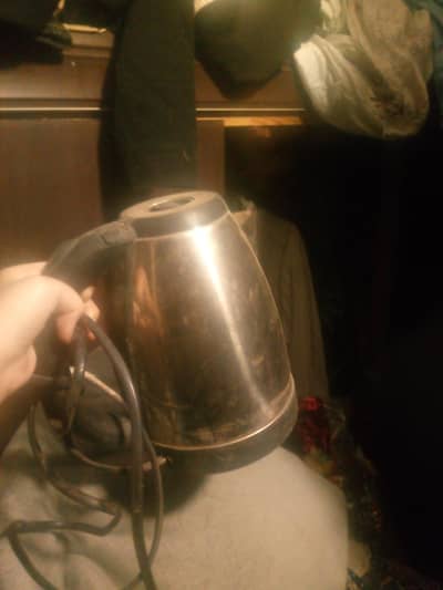 electric kettle