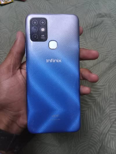 Infinix hot 10.4/64