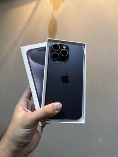 iPhone 15 Pro Max 256gb JV