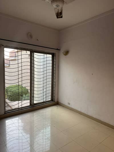 Safari Block Bahria Town Beautiful House