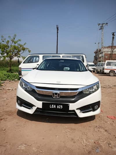 Honda civic for sale 17 model Lea623