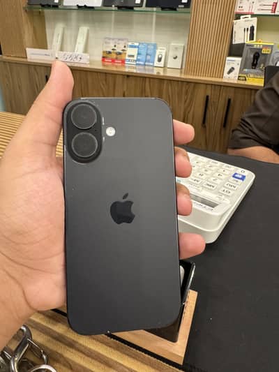 iPhone 16