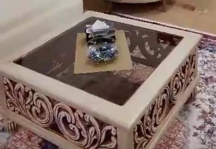 8 sofa set with tabile