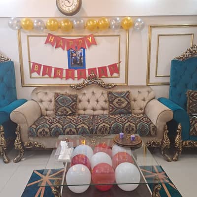 Luxuriou 7 Seater Sofa set for your drawing Room