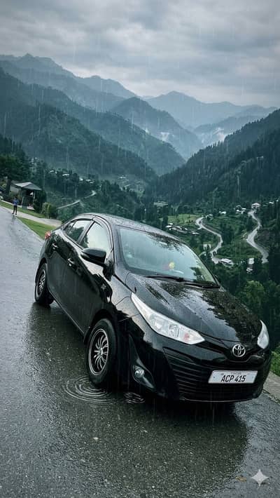 Toyota Yaris 1.3 vvt-i automatic