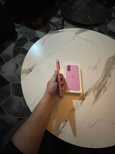iPhone 16 / 128 Gb / Non Pta Jv / Box / Urgent Sale