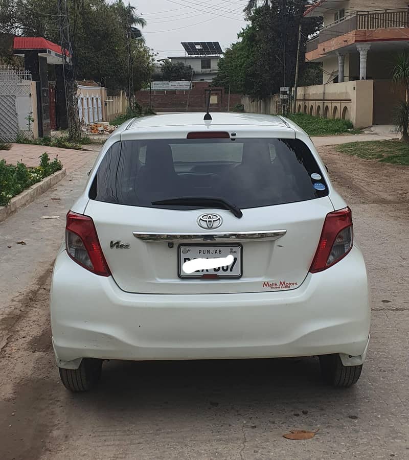 Vitz Push Start 2011 3