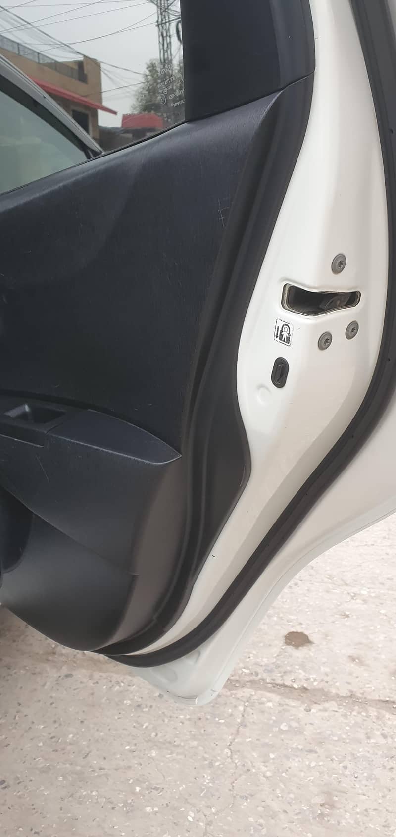 Vitz Push Start 2011 8