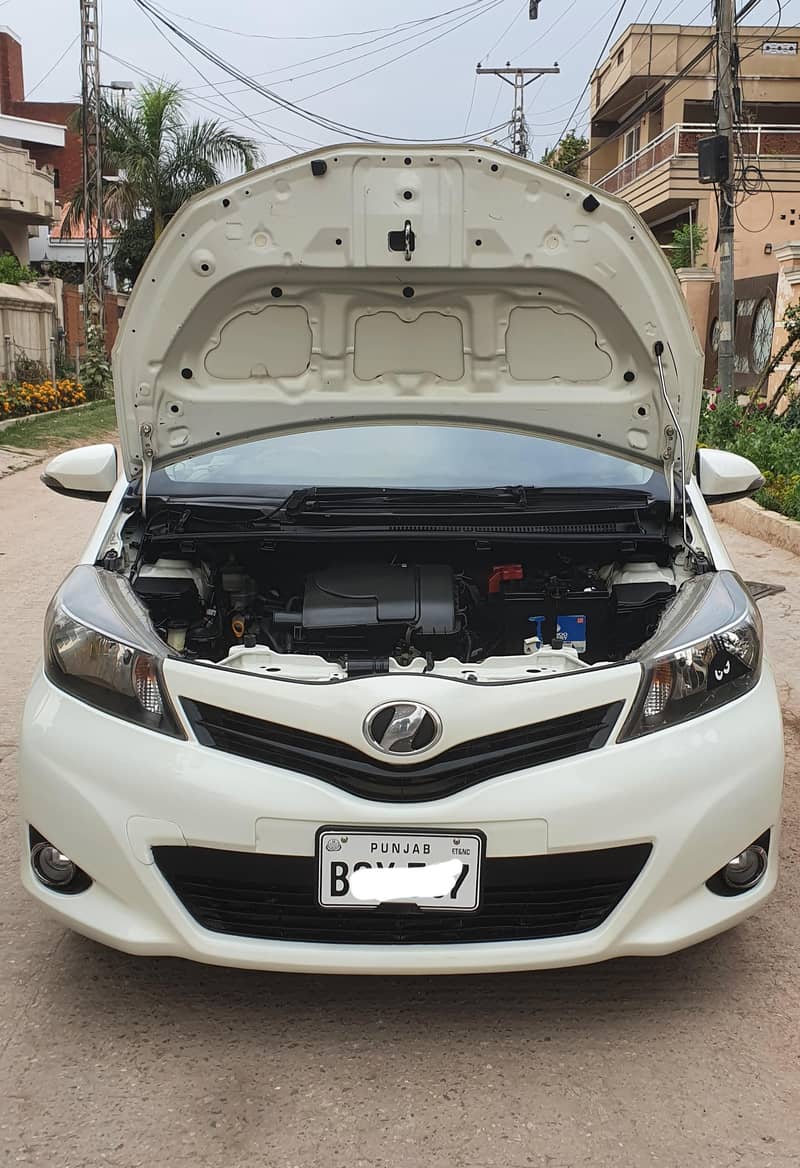 Vitz Push Start 2011 18