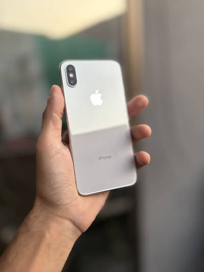 iPhone X 64 pta.
