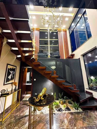 10 Marla Used House For Sale in Bahria Town Phase 2 Islamabad