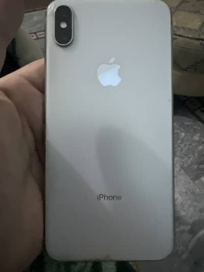 I phone xsmax 64GB