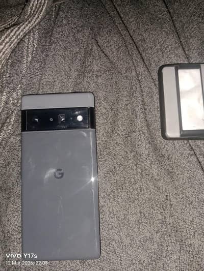 Google Pixel 6 Pro - 10/10 Condition (Non-PTA) 12/128