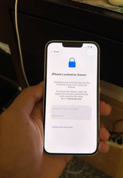 Apple iPhone 16e Icloud lock