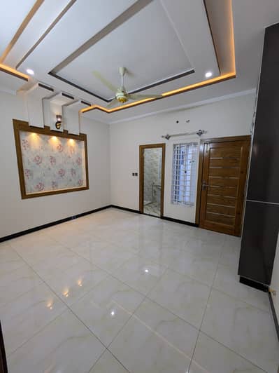GULBERG RESIDENCIA 20M UPPER FLOOR FOR RENT