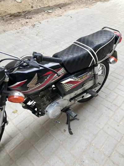 HONDA CG125 model 2024 advance HYDERABD number for sell