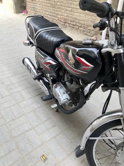 HONDA CG125 model 2024 advance HYDERABD number for sell