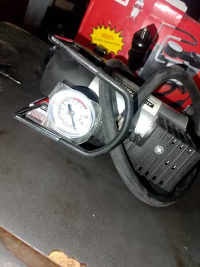 Air compressor 1 tyre 1.5mins