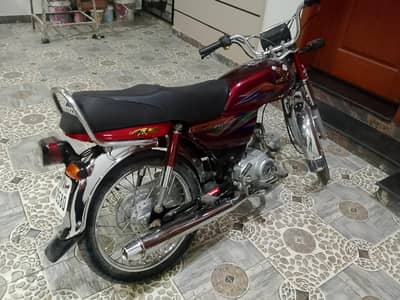 Cd 70 2020 model neat bike for sale.