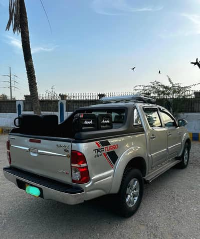 Toyota vigo model 2006/2016 karachi custom clear