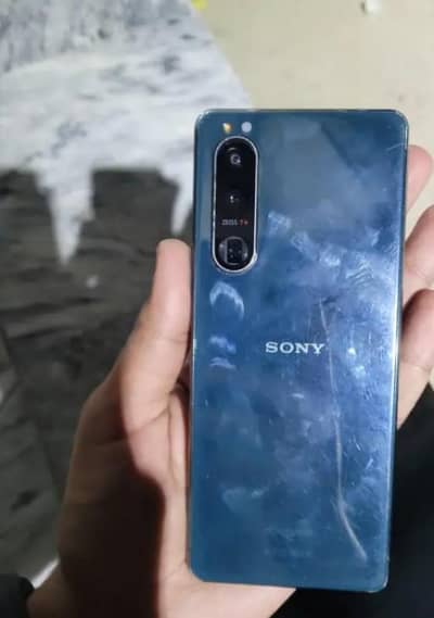 sony Xperia 5 mark 3 128 GB Recommend for Gaming