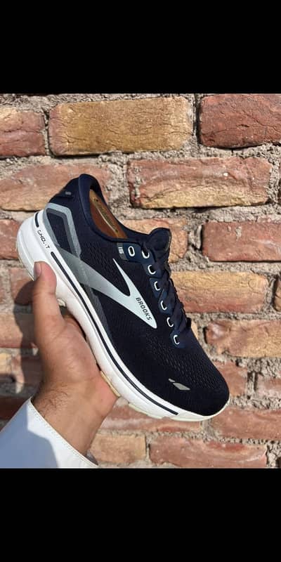 All kind of men & women Preloved shoes