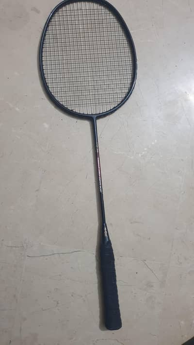 Badminton Racket – Carbon Graphite - Hi Qua (Good Condition)