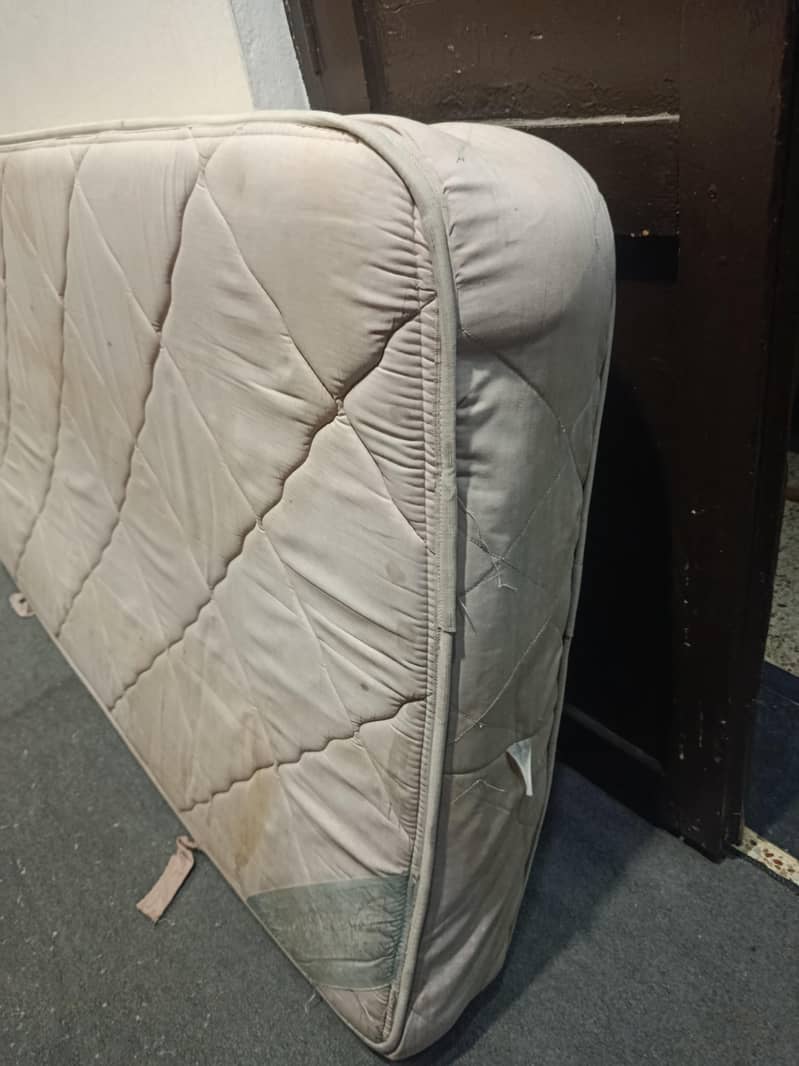 single spring matres 2