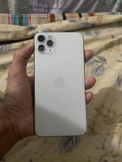 iphone 11pro max h 64gb all original just penel changed bettry service