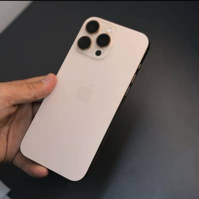 iPhone 16pro max 100 health