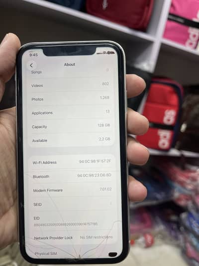 IPHONE 11 factory unlock