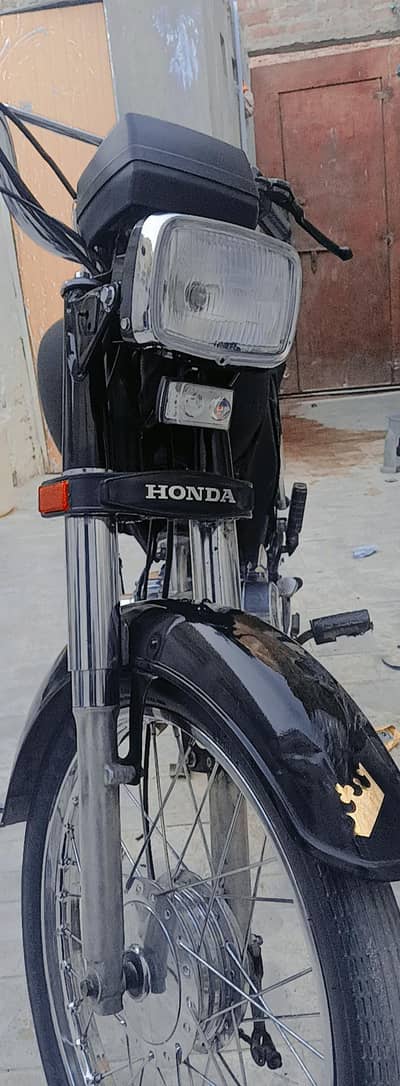 Honda CD70