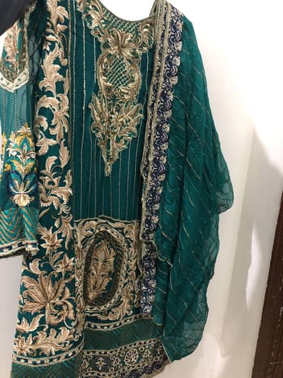 Designer Dress Medium Size – Like New, Worn Once – Perfect for Eid