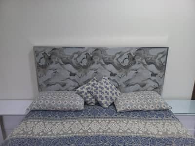 King size Bedroom set for sale without  mattress