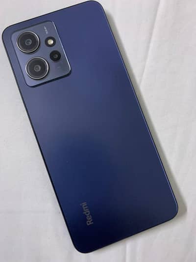 Xiaomi Redmi note 12.