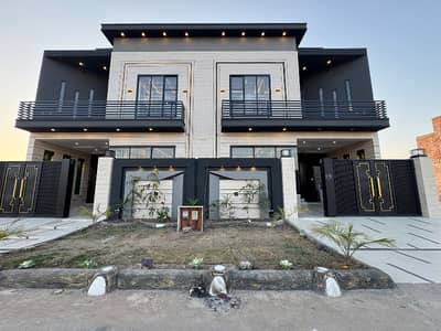 5 Marla Brand New Pair House For Sale. AA-Extension Facing Park.