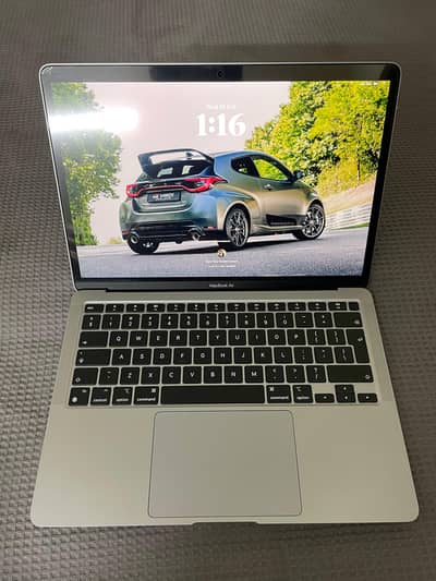 Macbook M1 Air - Excellent Condition