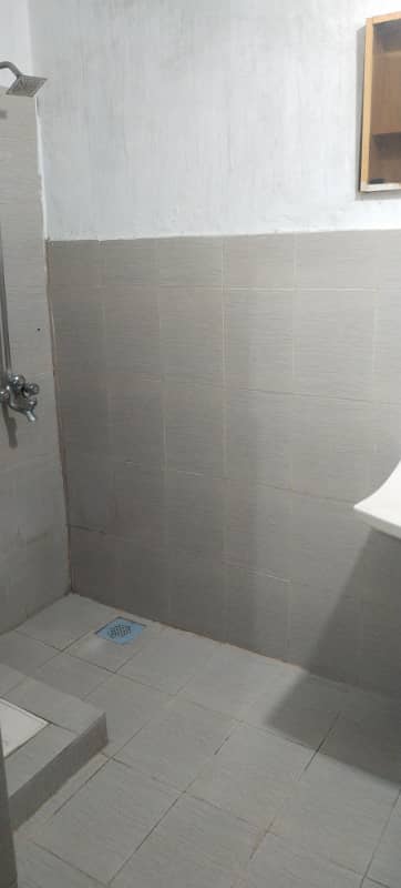 Ground Portion For Rent in G-6